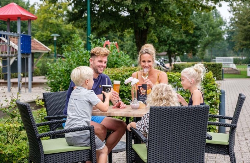 Gastronomie und Sportcafé